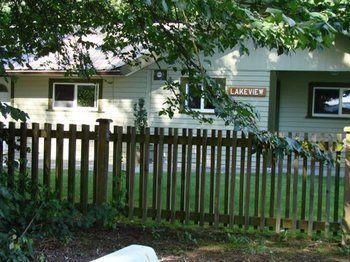 Cabins And Campground At Cultus Lake Park Hotel ชิลลิแวค ภายนอก รูปภาพ