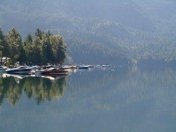 Cabins And Campground At Cultus Lake Park Hotel ชิลลิแวค ภายนอก รูปภาพ